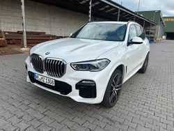 Weiß Gebraucht 2019 BMW X5 Comfort Edition SUV | 44.000 €