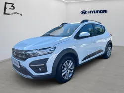 Weiß Gebraucht 2021 Dacia Sandero Comfort Kleinwagen | 13.890 € (Fairer Preis)