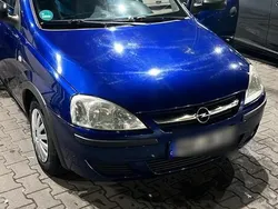 Blau Gebraucht 2006 Opel Corsa Kleinwagen | 1.500 € (Guter Preis)