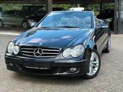 Schwarz Gebraucht 2008 Mercedes CLK200 Avantgarde Cabrio | 8.999 € (Fairer Preis)