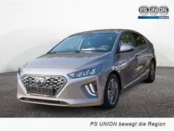 Beige / fluidic metal Gebraucht 2019 Hyundai Ioniq Premium Limousine | 19.990 € (Teuer)