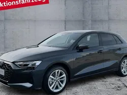 Grau Neu 2025 Audi A3 Sportback Advanced Limousine | 34.990 € (Guter Preis)