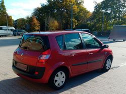 Rot Gebraucht 2005 Renault Scénic II Exception Van / Kleinbus | 2.950 € (Fairer Preis)