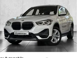 Weiß Gebraucht 2021 BMW X1 Advantage SUV | 24.440 € (Fairer Preis)