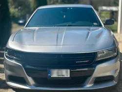 Silber Gebraucht 2018 Dodge Charger SXT Limousine | 18.800 €