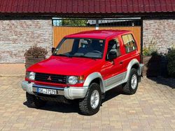 Rot Gebraucht 1995 Mitsubishi Pajero SUV | 18.999 €