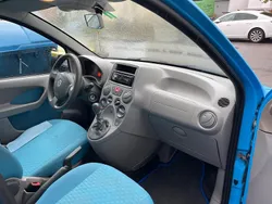 Blau Gebraucht 2004 Fiat Panda Kleinwagen | 950 € (Fairer Preis)