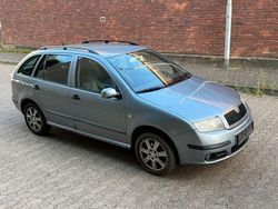 Grau Gebraucht 2006 Skoda Fabia Ambiente Kleinwagen | 500 € (Superpreis)