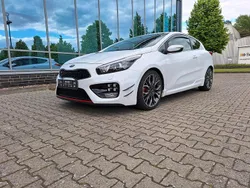Weiß Gebraucht 2015 Kia Ceed GT 2 Coupé | 9.900 € (Guter Preis)