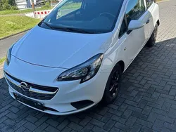 Weiß Gebraucht 2017 Opel Corsa Edition Kleinwagen | 6.900 € (Guter Preis)
