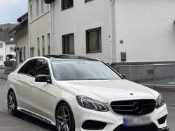 Weiß Gebraucht 2013 Mercedes E300 AMG line Limousine | 19.000 € (Teuer)