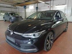 Schwarz Gebraucht 2022 VW Golf VIII Style Limousine | 17.990 € (Fairer Preis)