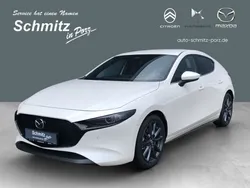 Weiss Gebraucht 2024 Mazda 3 Exclusive-Line Limousine | 28.499 € (Fairer Preis)