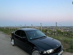 Schwarz Gebraucht 1998 BMW 323 M Sport Limousine | 6.999 € (Etwas zu teuer)