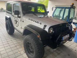 Weiß Gebraucht 2015 Jeep Wagoneer SUV | 28.500 €