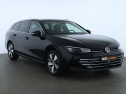 Schwarz Gebraucht 2024 VW Passat IQ Drive Kombi | 28.390 € (Fairer Preis)