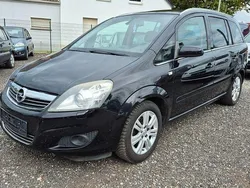 Schwarz Gebraucht 2009 Opel Zafira Van / Kleinbus | 2.190 € (Superpreis)