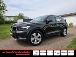 Schwarz Gebraucht 2020 Volvo XC40 Momentum SUV | 28.890 € (Guter Preis)