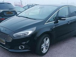 Schwarz Gebraucht 2025 Ford S-MAX S Van / Kleinbus | 14.500 €