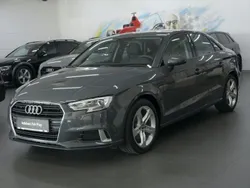 Nanograu metallic Gebraucht 2018 Audi A3 Sport Limousine | 17.990 € (Etwas zu teuer)