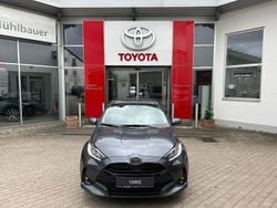 Grau Neu 2025 Toyota Yaris Hybrid Team Limousine | 25.980 € (Fairer Preis)