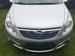 Silber Gebraucht 2007 Opel Corsa Kleinwagen | 1.450 €