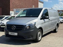 Silber Gebraucht 2019 Mercedes Vito Van / Kleinbus | 18.990 € (Guter Preis)