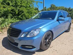 Blau Gebraucht 2011 Mercedes E220 Avantgarde Kombi | 6.000 € (Superpreis)