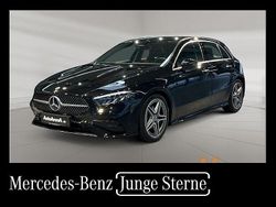 Metalliclack kosmosschwarz Gebraucht 2024 Mercedes A200 AMG Limousine | 30.866 € (Fairer Preis)