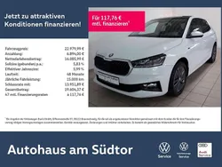 Moonweiss metallic Gebraucht 2024 Skoda Fabia Selection Limousine | 22.980 € (Fairer Preis)