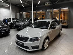 Grau Gebraucht 2016 Skoda Octavia RS Limousine | 15.990 € (Guter Preis)