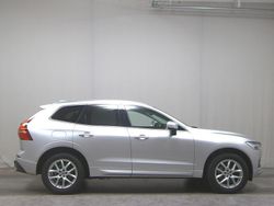 Bright silver metallic Gebraucht 2018 Volvo XC60 Momentum SUV | 13.950 € (Etwas zu teuer)