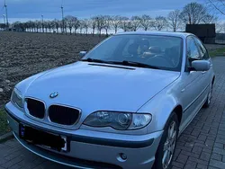 Silber Gebraucht 2003 BMW 318 Limousine | 2.000 € (Guter Preis)