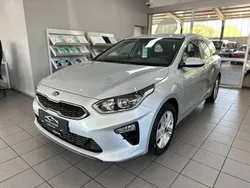 Sparkling silver Gebraucht 2020 Kia Ceed Sportswagon Kombi | 19.990 € (Fairer Preis)