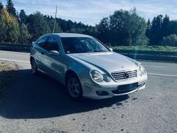 Silber Gebraucht 2004 Mercedes C180 Coupé | 3.500 € (Fairer Preis)