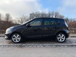 Schwarz Gebraucht 2012 Renault Scénic III Dynamique Van / Kleinbus | 4.600 € (Fairer Preis)
