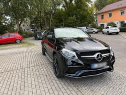 Schwarz Gebraucht 2017 Mercedes GLE63 AMG AMG Coupé | 51.999 € (Fairer Preis)