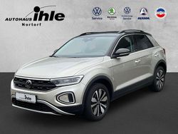 Ivory silver metallic schwarz Gebraucht 2023 VW T-Roc Move SUV | 25.880 € (Fairer Preis)