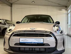 Grau Gebraucht 2022 Mini Cooper Sport Kleinwagen | 23.870 € (Fairer Preis)