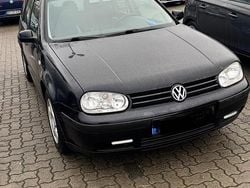 Schwarz Gebraucht 2000 VW Golf IV Kombi | 700 € (Superpreis)