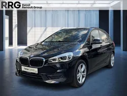 Schwarz Gebraucht 2020 BMW 225 Active Tourer Sport Line Van / Kleinbus | 18.990 € (Fairer Preis)