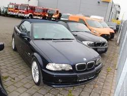 Blau Gebraucht 2001 BMW 330 Cabriolet Cabrio | 6.950 € (Guter Preis)
