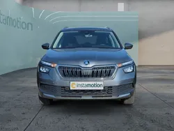 Grau Gebraucht 2023 Skoda Kamiq SUV | 21.650 € (Fairer Preis)