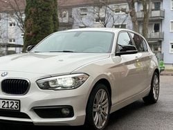 Weiß Gebraucht 2016 BMW 116 Sport Line Kleinwagen | 8.800 €