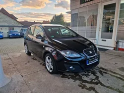 Schwarz Gebraucht 2011 Seat Altea XL Stylance Van / Kleinbus | 7.999 € (Fairer Preis)