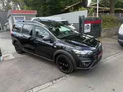 Schwarz Gebraucht 2022 Dacia Jogger Extreme Van / Kleinbus | 15.458 €