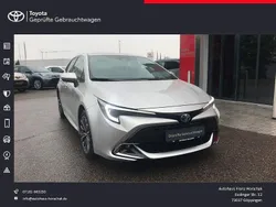 Silber Gebraucht 2024 Toyota Corolla Hybrid Team Limousine | 24.490 € (Guter Preis)