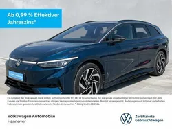 Aquamarinblau metallic Gebraucht 2024 VW ID.7 Pro Limousine | 53.850 € (Teuer)