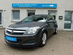 Grau Gebraucht 2009 Opel Astra GTC Edition Coupé | 2.290 € (Fairer Preis)