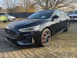 Schwarz Neu 2025 Ford Focus ST Limousine | 37.980 € (Guter Preis)
